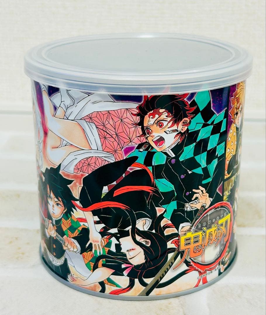 鬼滅の刃 缶バッジかんづめ応募者全員サービス＋缶バッチ6個+からあげくんBOX
