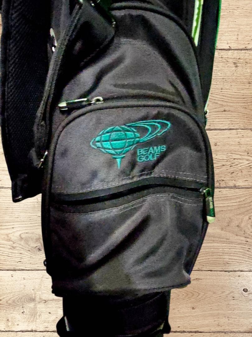 送料無料/美品　BEAMS GOLF ゴルフバッグ・スタンド式キャディバッグ