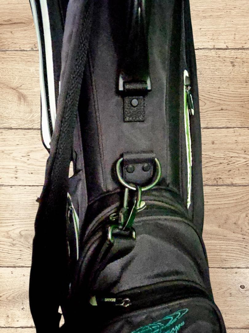 送料無料/美品　BEAMS GOLF ゴルフバッグ・スタンド式キャディバッグ