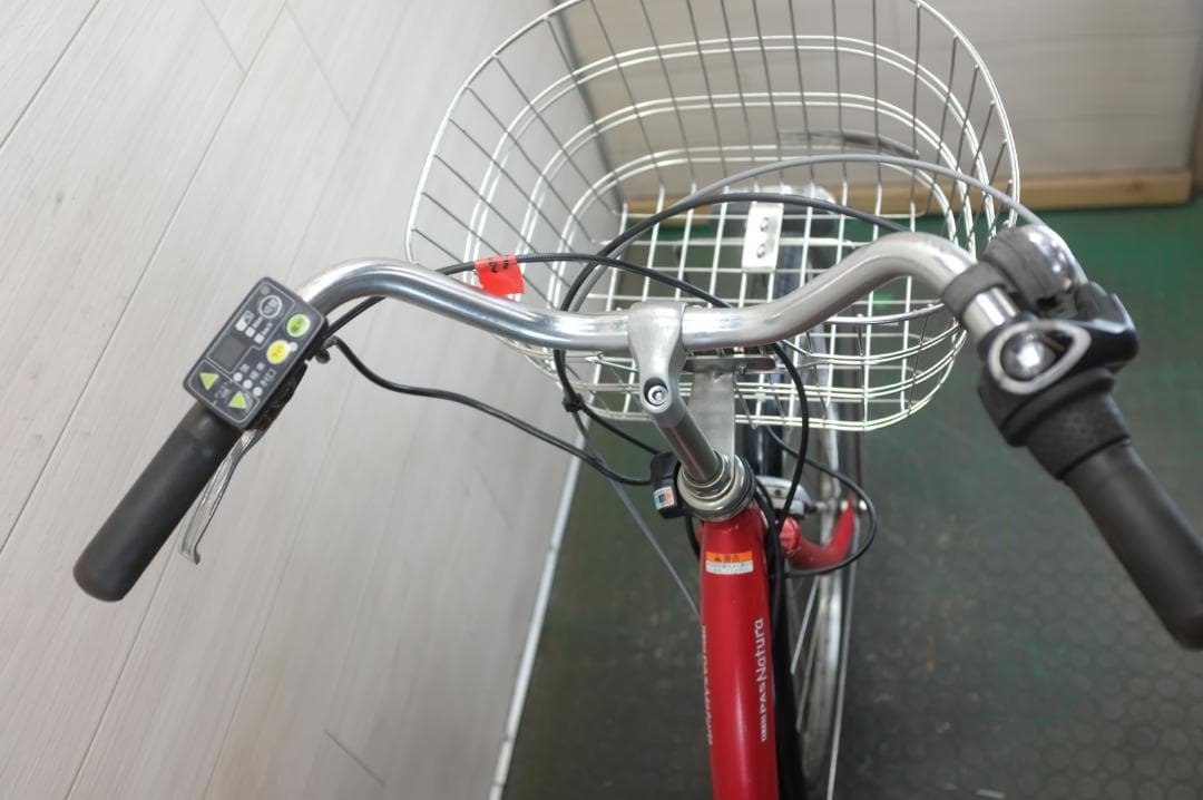 電動自転車 ヤマハPAS　26インチ　3段　8.7Ah充電器あり
