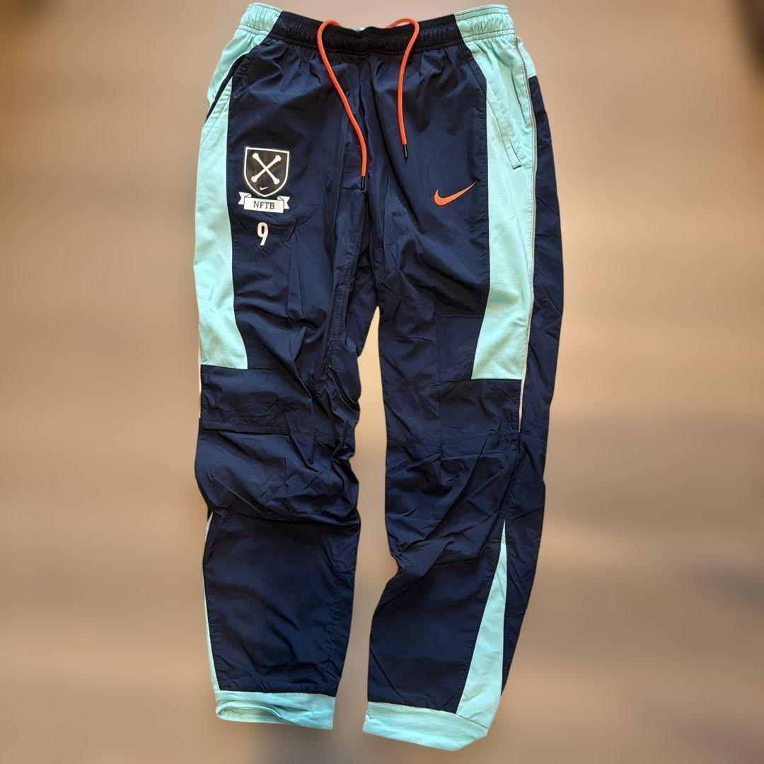 Nike NFTB ピステ上下セット