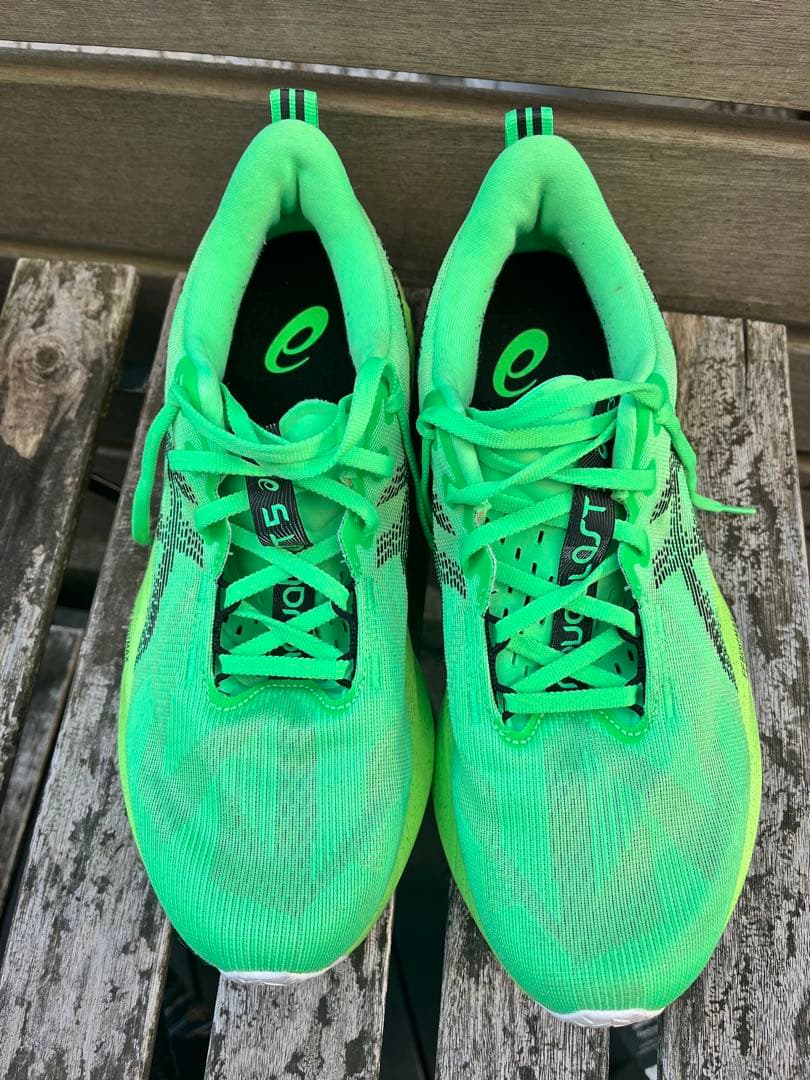 asics NOVABLAST5 中古 美品 走行20km弱　26.5センチ