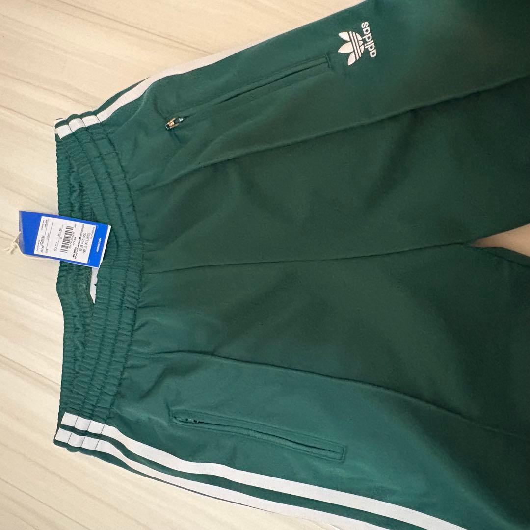 adidas トラックパンツ　グリーン　クラシックスファイヤーバード
