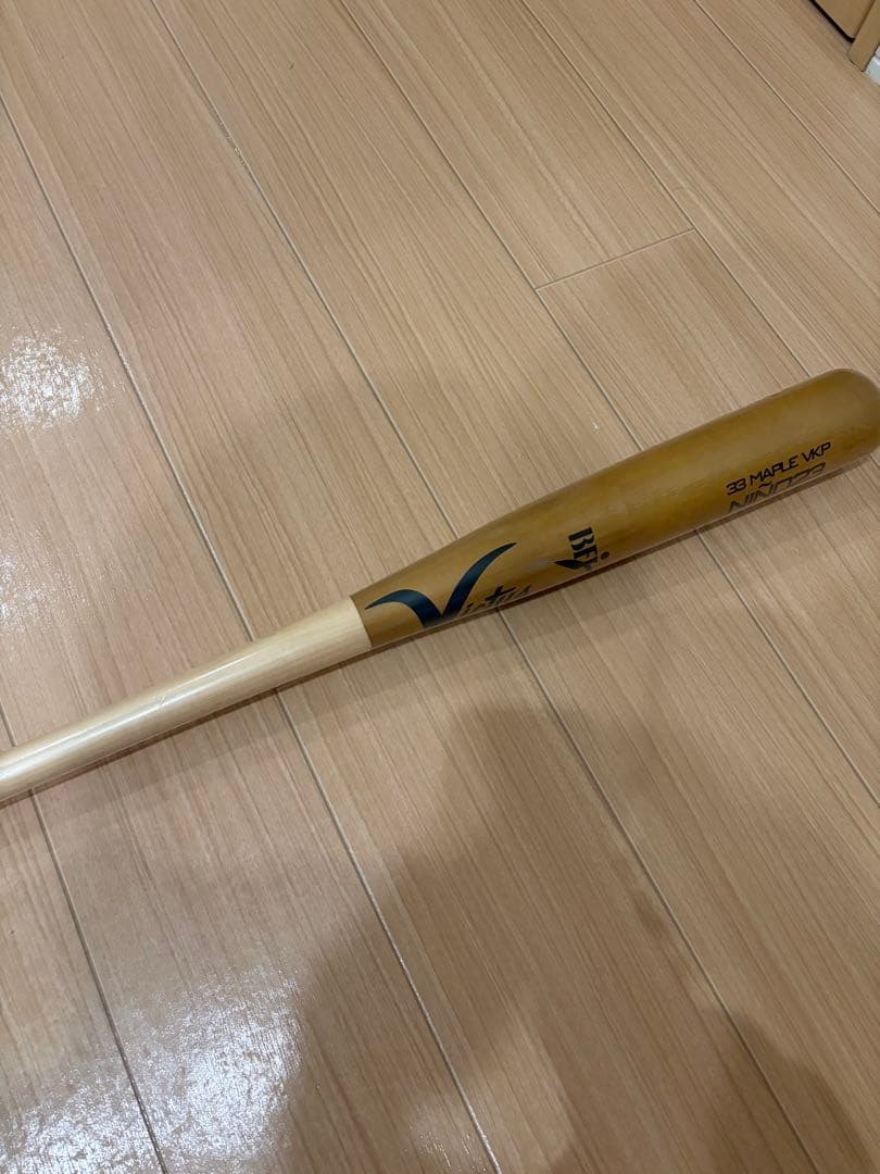 タティスjr Vitus 硬式木製バット