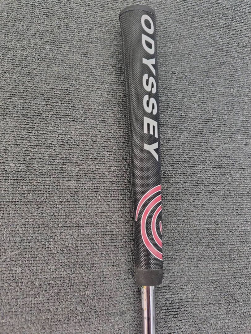 ODYSSEY WHITE HOT 2-BALL V-LINE 33インチパター