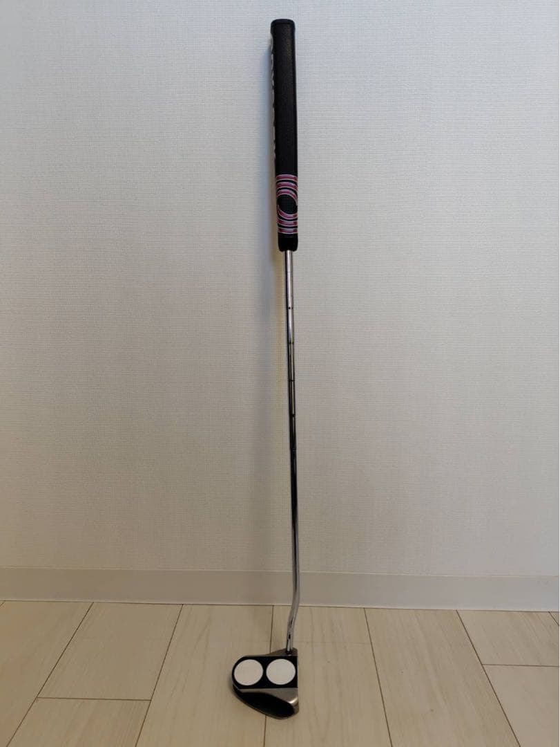 ODYSSEY WHITE HOT 2-BALL V-LINE 33インチパター