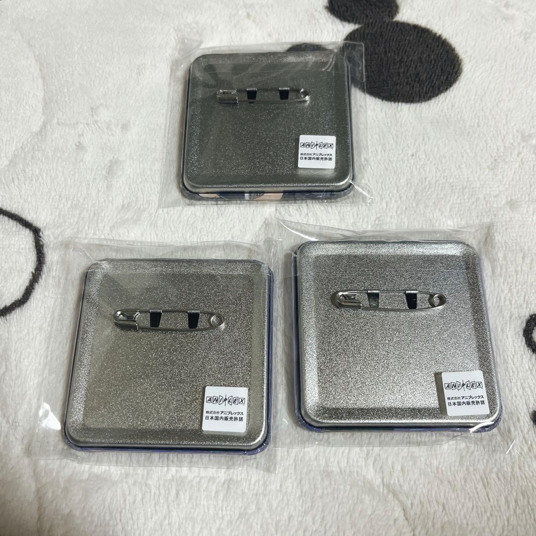 鬼滅の刃 胡蝶しのぶ モクテル ロト くじ ホロ 缶バッジ BCD セット新絵柄