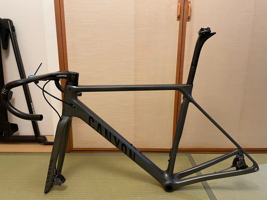 CANYON ULTIMATE CF SLX フレームセット