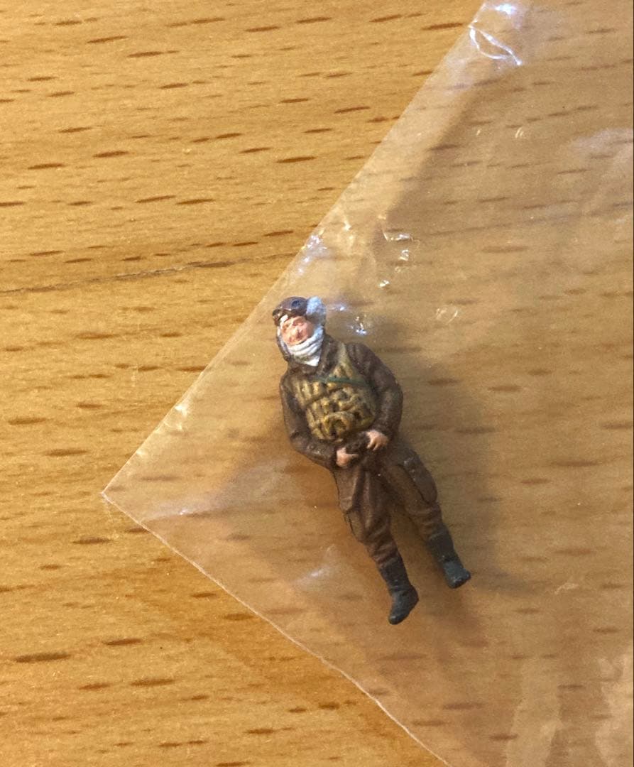 永遠のゼロ戦　プラモデル　全20巻(レア搭乗員フィギュア付き)
