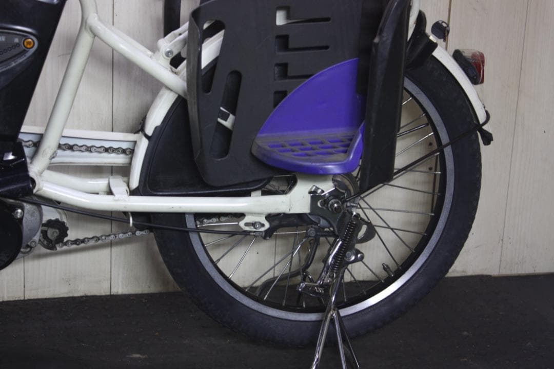 ブリヂストンbikke POLAR e BP0D37 20型 8.9AH3段 白