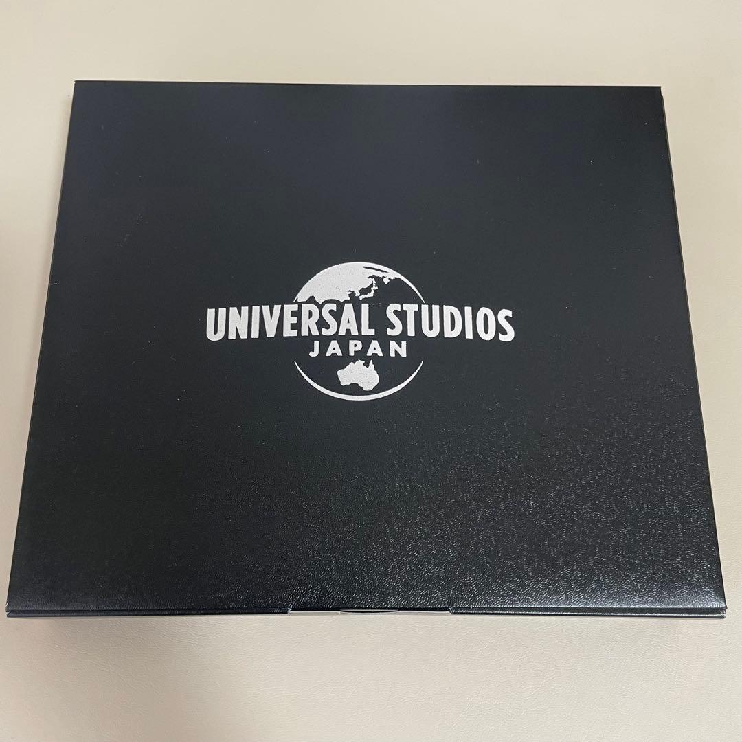 スヌーピー エルモ ハローキティ ピンバッジセット 限定品 ユニバーサル　非売品