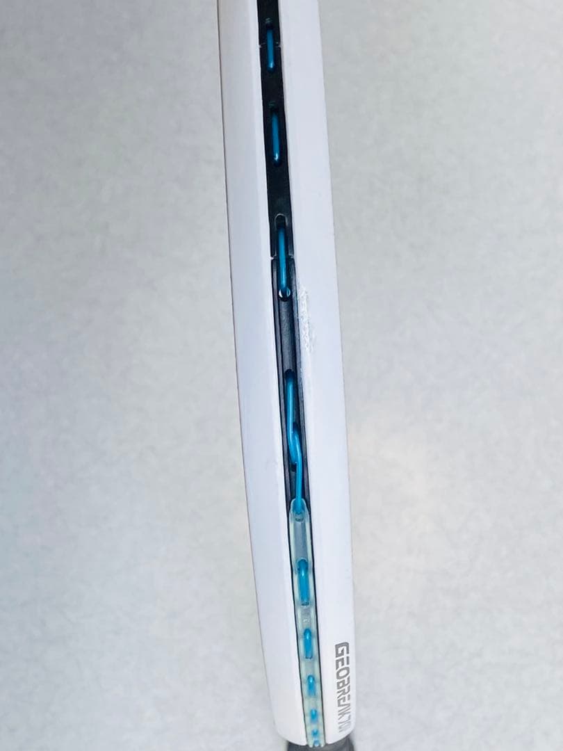 YONEX ジオブレイク70V UL1 ホワイト
