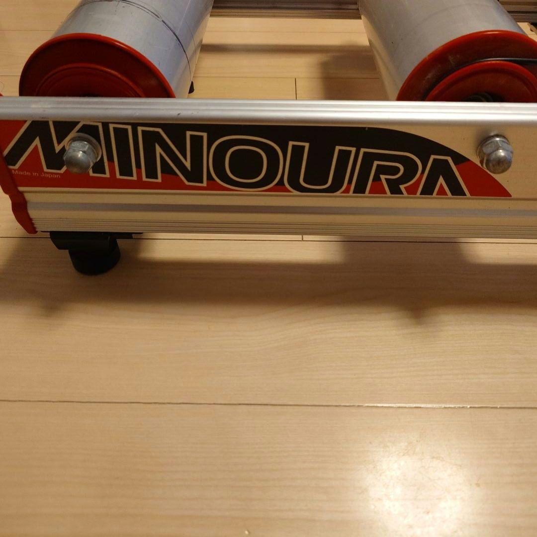 MINOURA Live Roll R720 3本ローラー　負荷付き