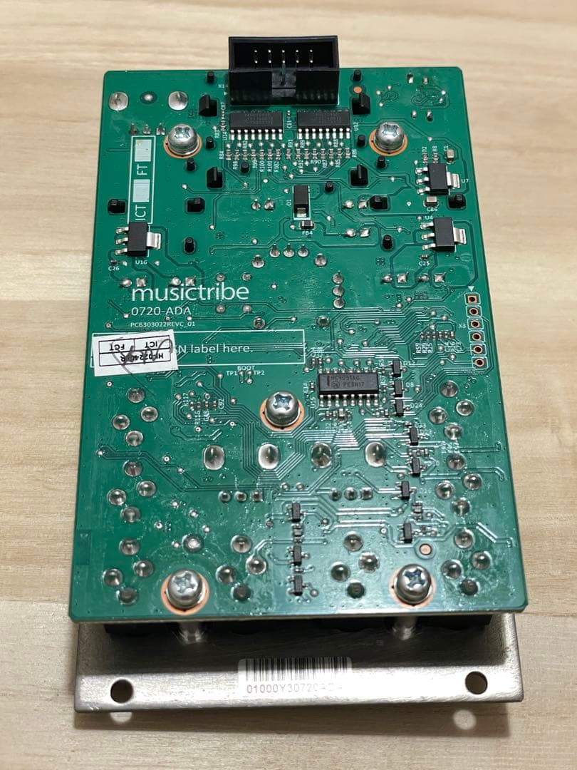 Behringer VICTOR ユーロラック Eurorack