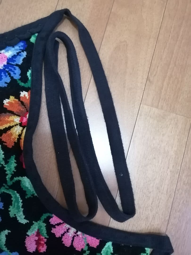 フェイラー　花柄エプロン