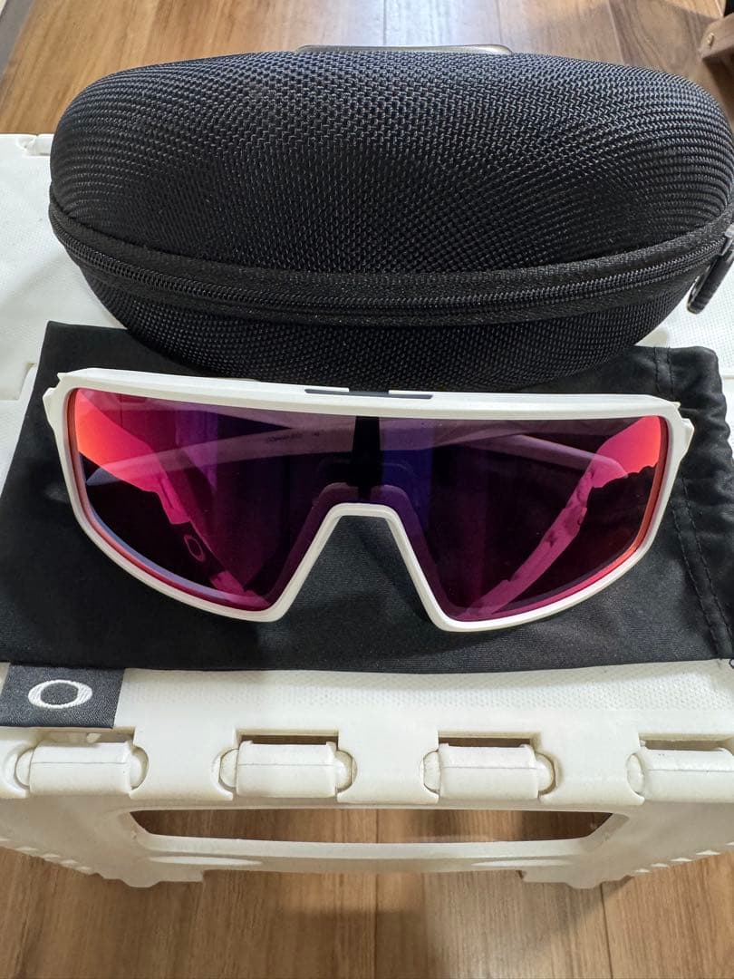 その他 OAKLEY SUTRO