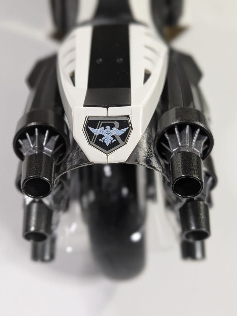 S.H.figuarts 大量発生型相変異バッタオーグ&バッタオーグ用サイクロン