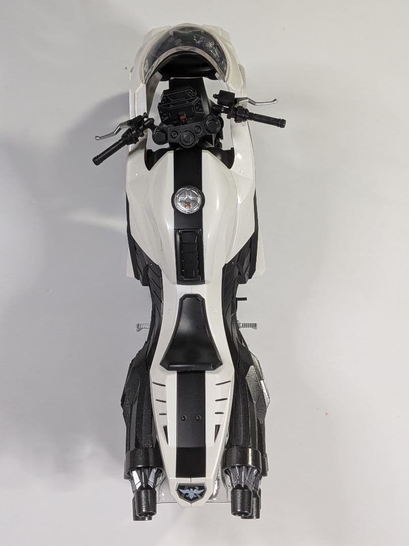 S.H.figuarts 大量発生型相変異バッタオーグ&バッタオーグ用サイクロン