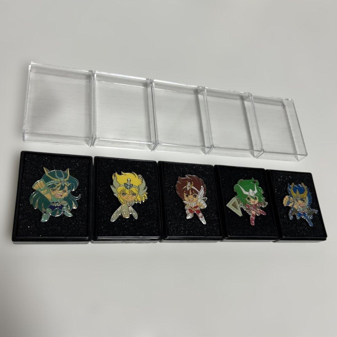 聖闘士星矢 ピンズ 5点フルセット 青銅聖闘士 ケース入り 当時物