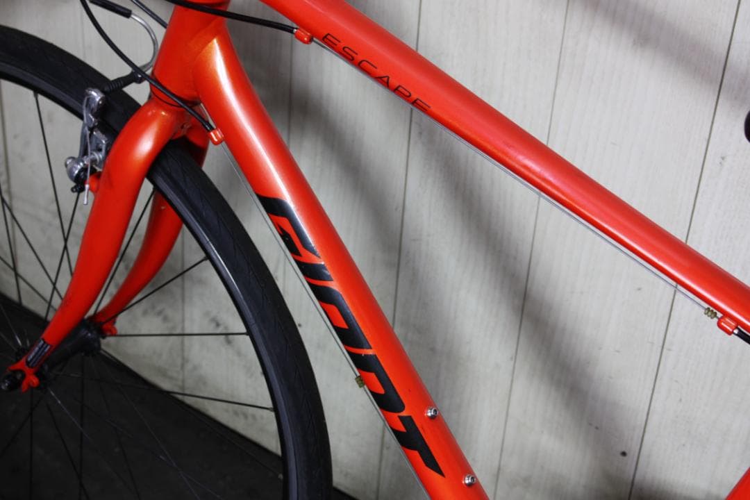 GIANT ESCAPE R3 700C 24速 500mm ORANGE色