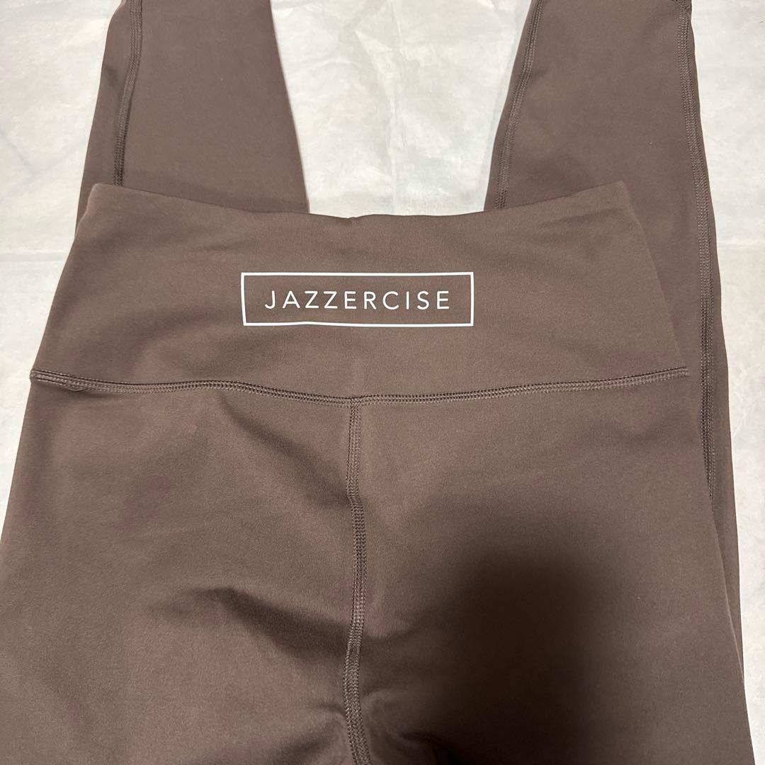 ジャザサイズ　タンクトップ　レギンス　セットアップ