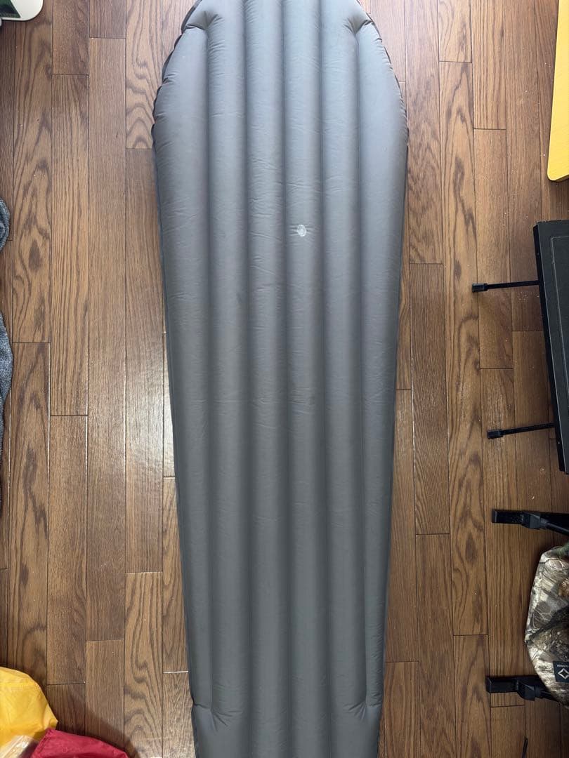 EXPED SynMat HL Winter M（補修跡あり・高断熱モデル）