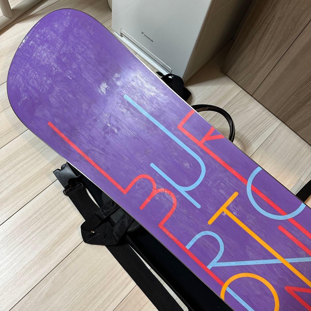 バートン Feelgood FlyingV 144 & LEXA EST M