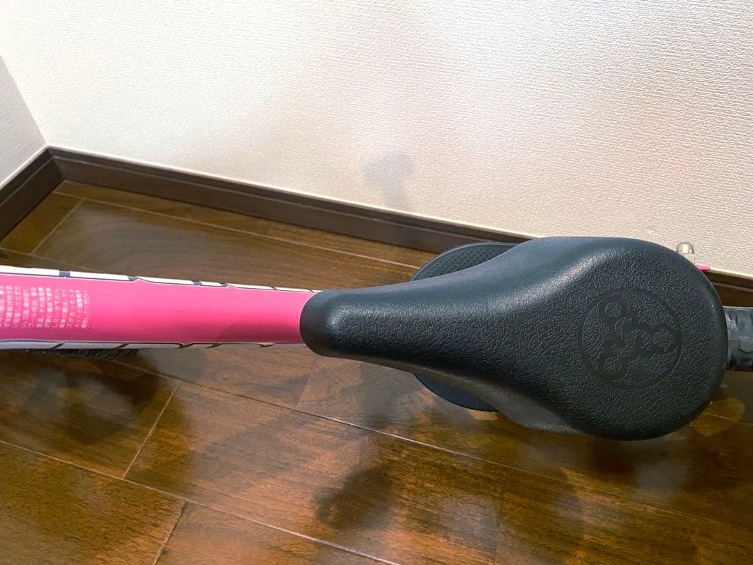 【美品】ストライダースポーツモデル　12インチ　ピンク