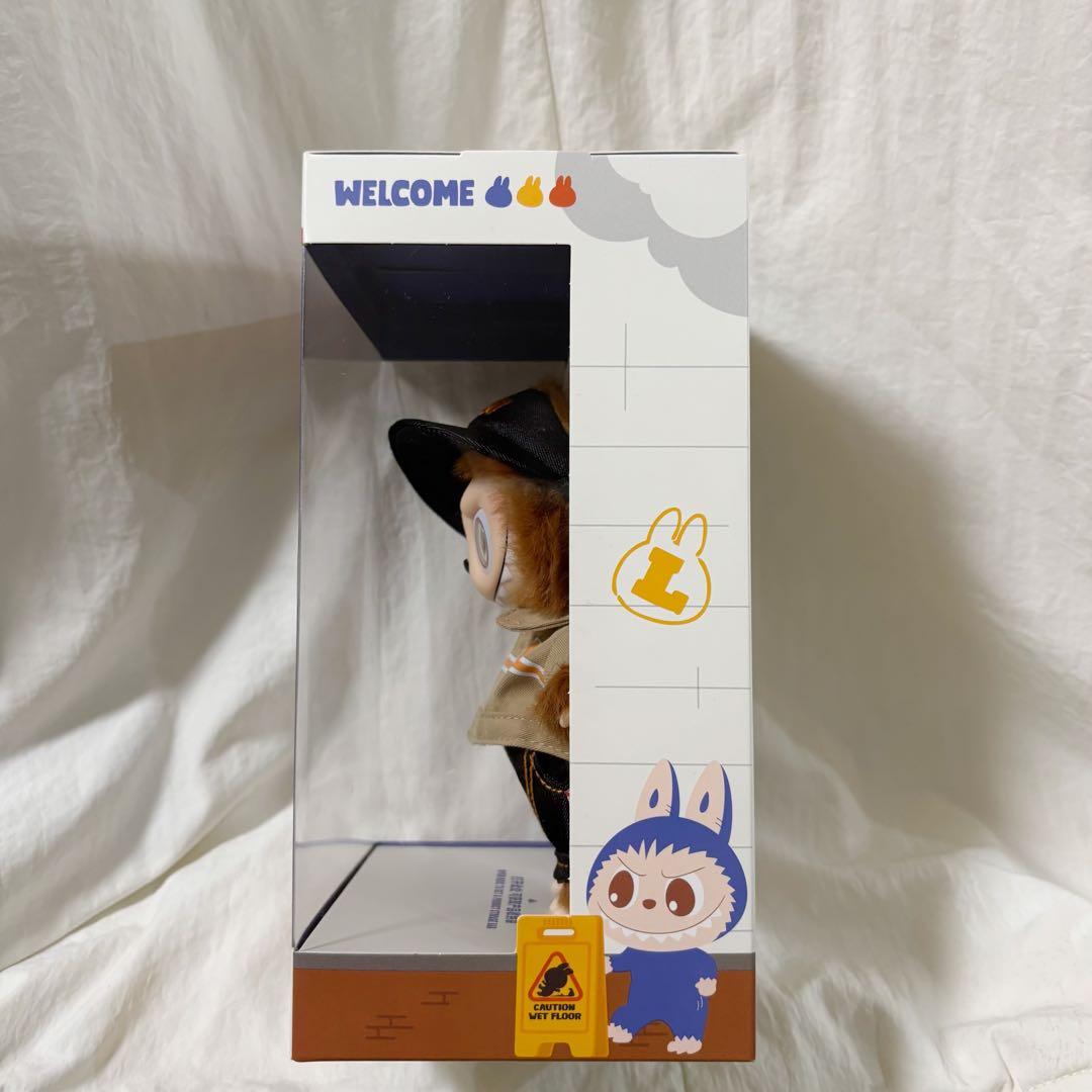 店員ラブブ Wacky Mart Series ぬいぐるみ