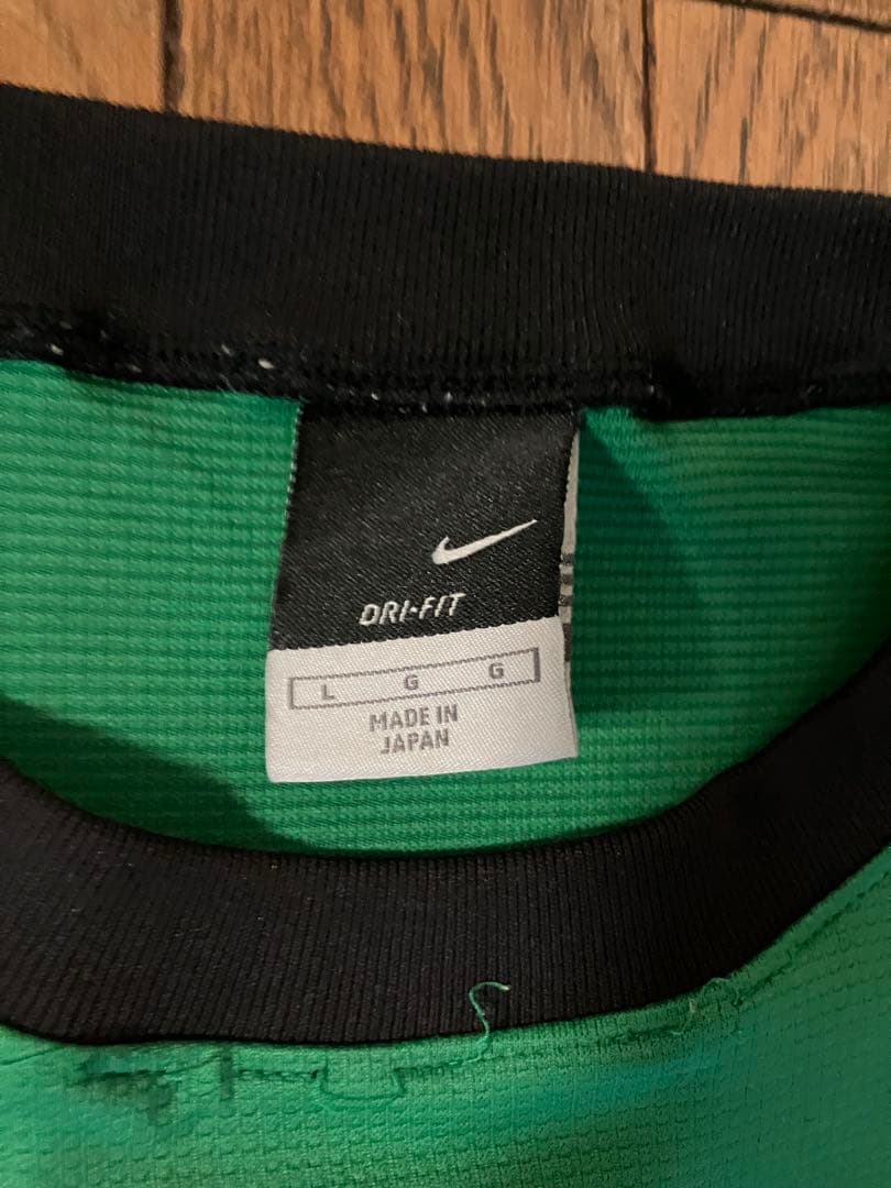 【非売品】専修大学サッカー部ユニフォームNikeモデル 上下セット グリーン
