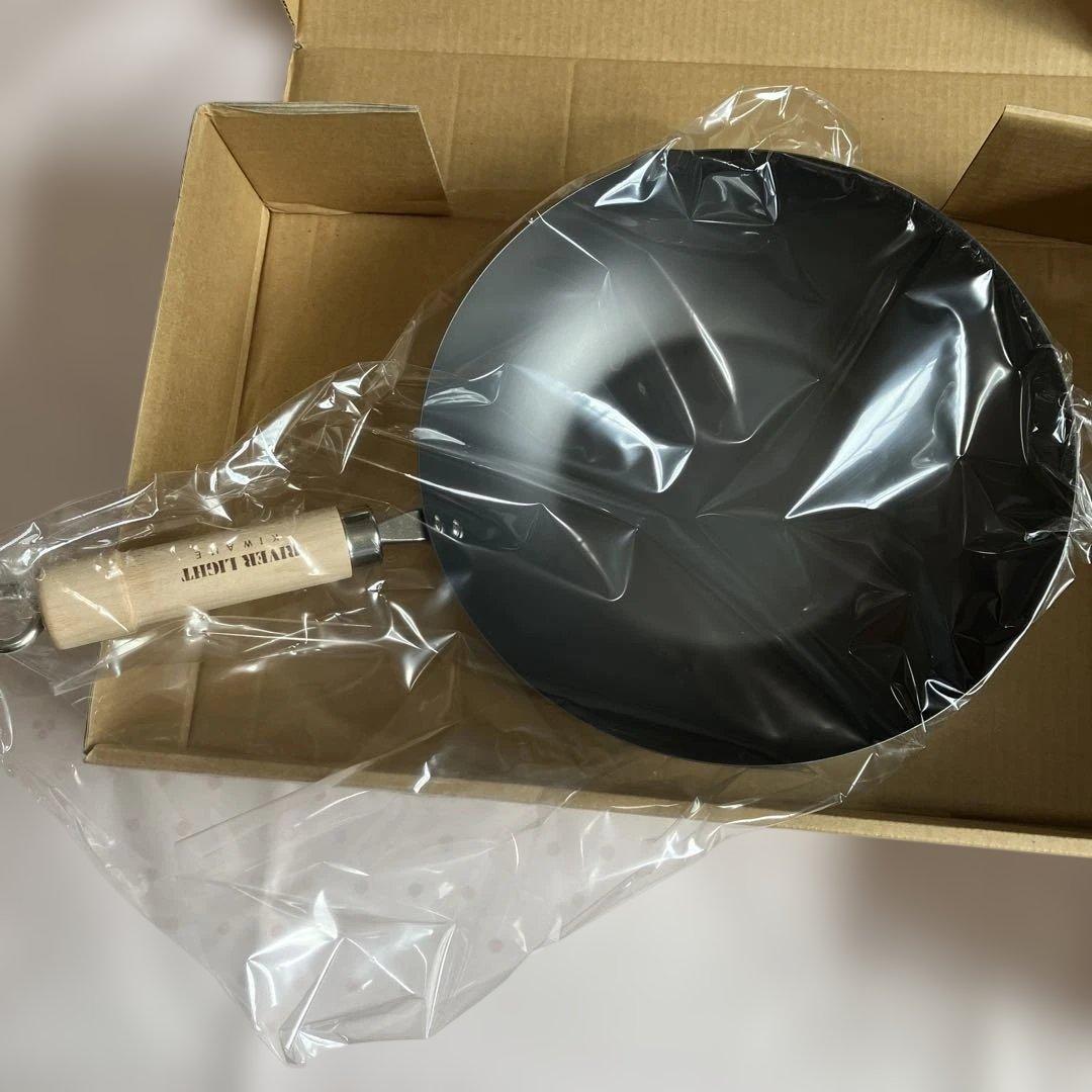 【新品】炒め鍋 30cm 鉄 日本製 リバーライト 極　①