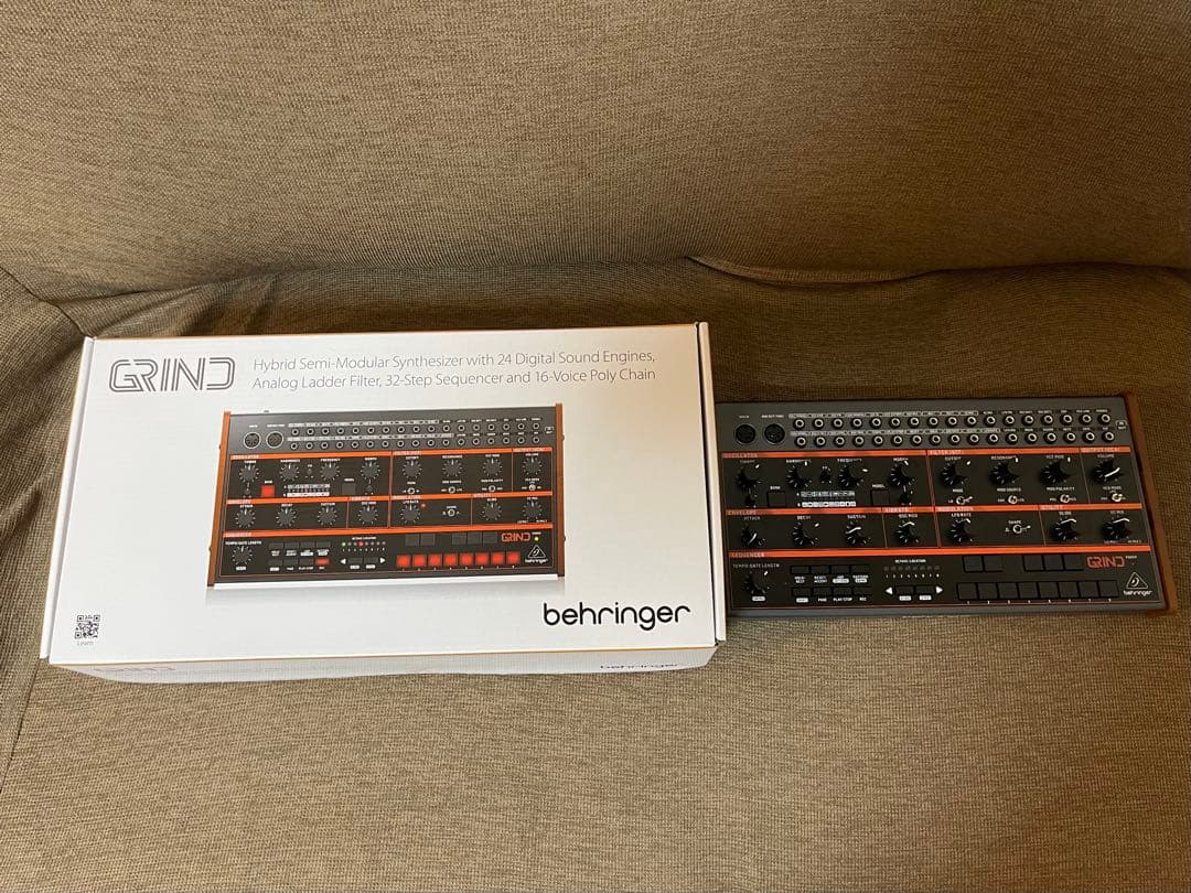 （金土日限定値下げ） BEHRINGER GRIND ハイブリッドシンセサイザー