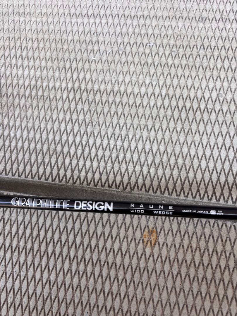 ドルフィンDW-123 52度 ウェッジ　 リシャフト、ラクネウェッジW100