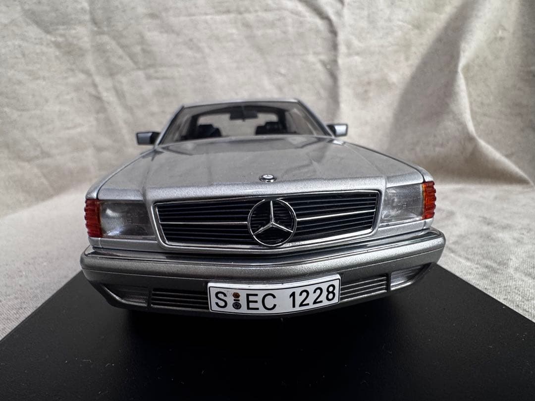 ミニカー Mercedes-Benz 500SEC