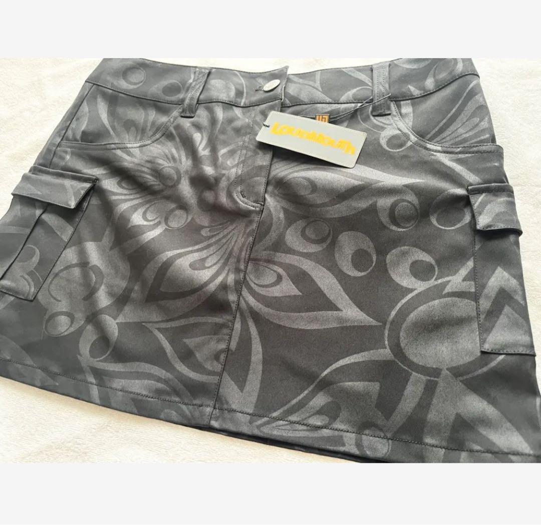 【新品タグ付き】LoudMouth LL 総柄　花柄　スカート ブラック