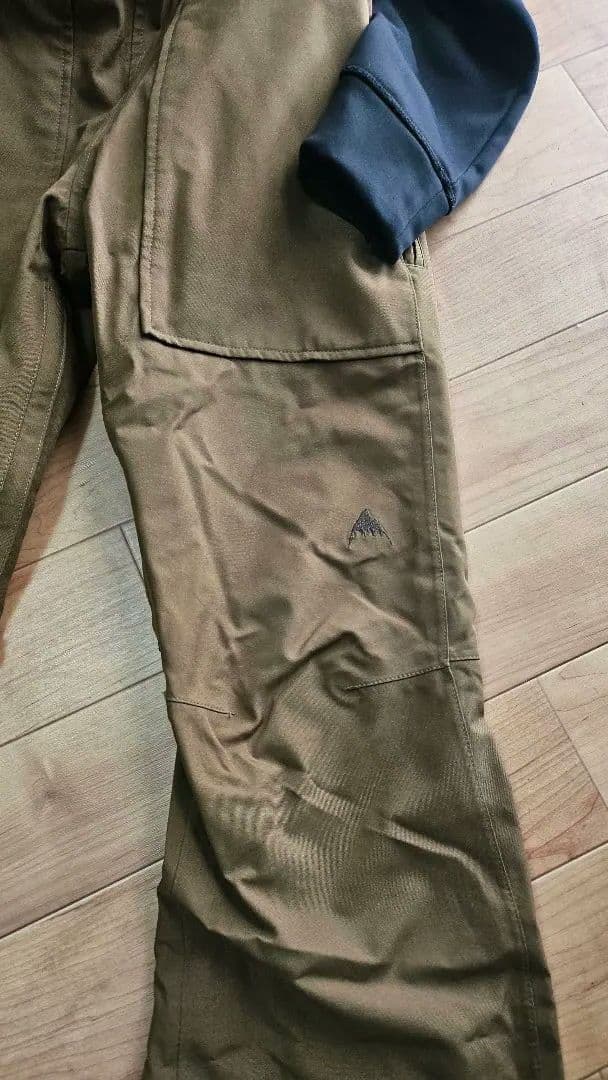 BURTON　ビブパンツ 撥水パーカー セット