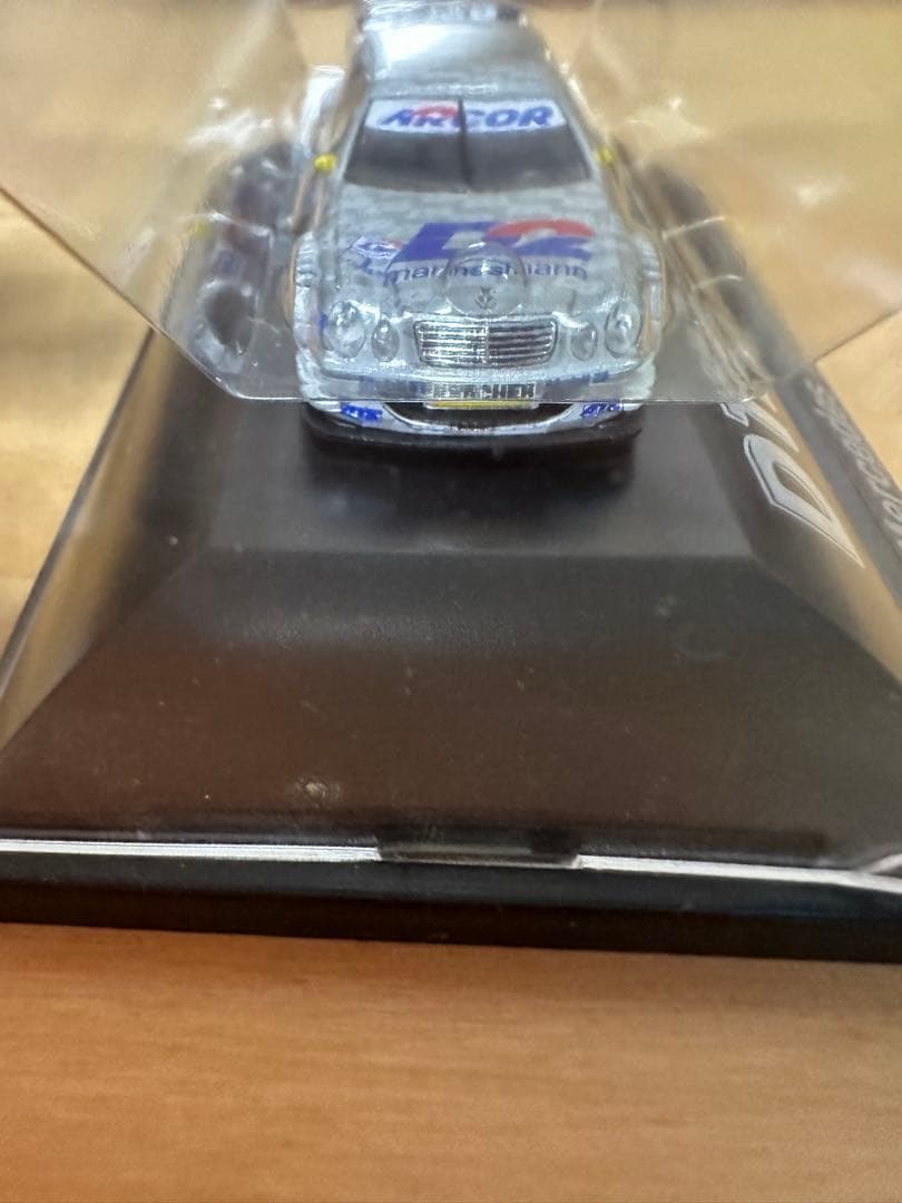ミニカー D2 AMG Mercedes Bernd Schneider
