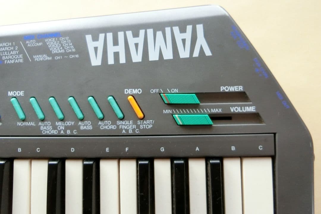 ヤマハ・ショルキー YAMAHA SHS-10