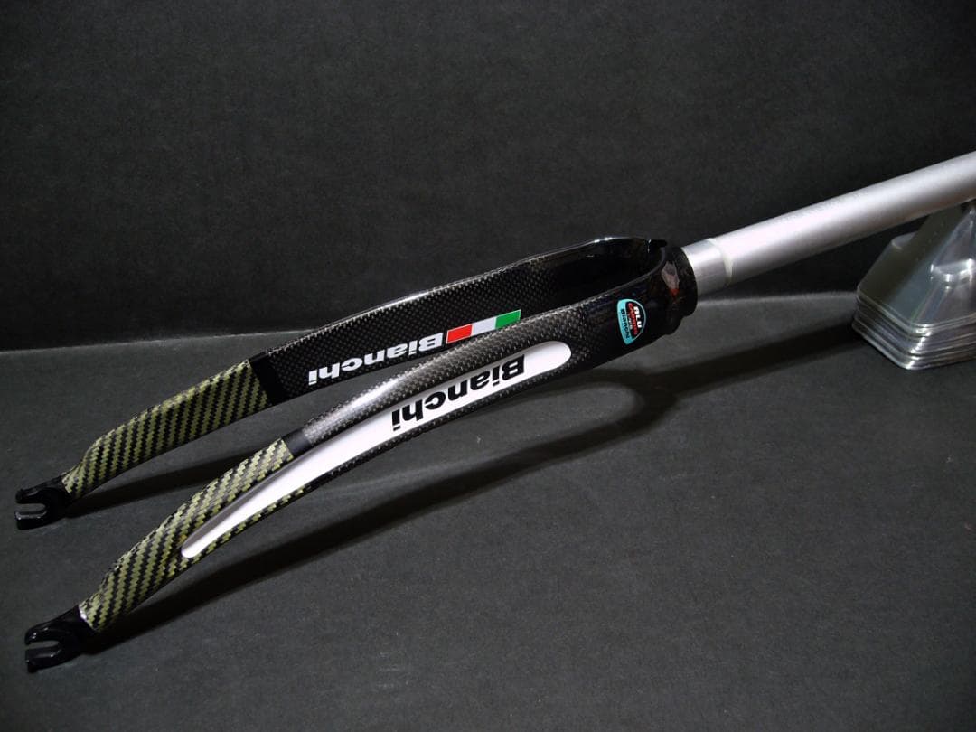 新品・ビアンキ K-VID ALU CARBON カーボン フロントフォーク