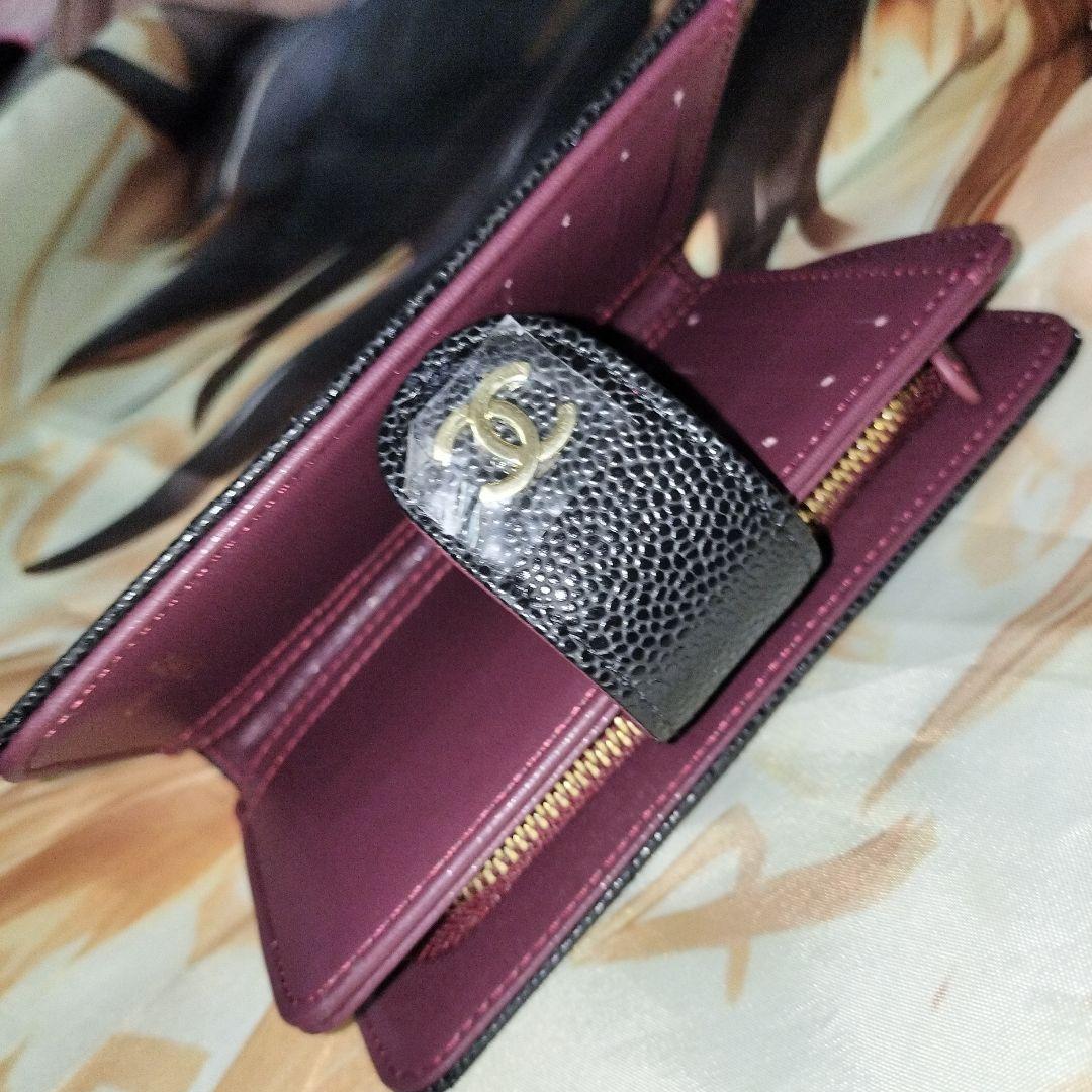 【新品・未使用】二つ折り財布 キャビアスキン シャネル ノベルティ