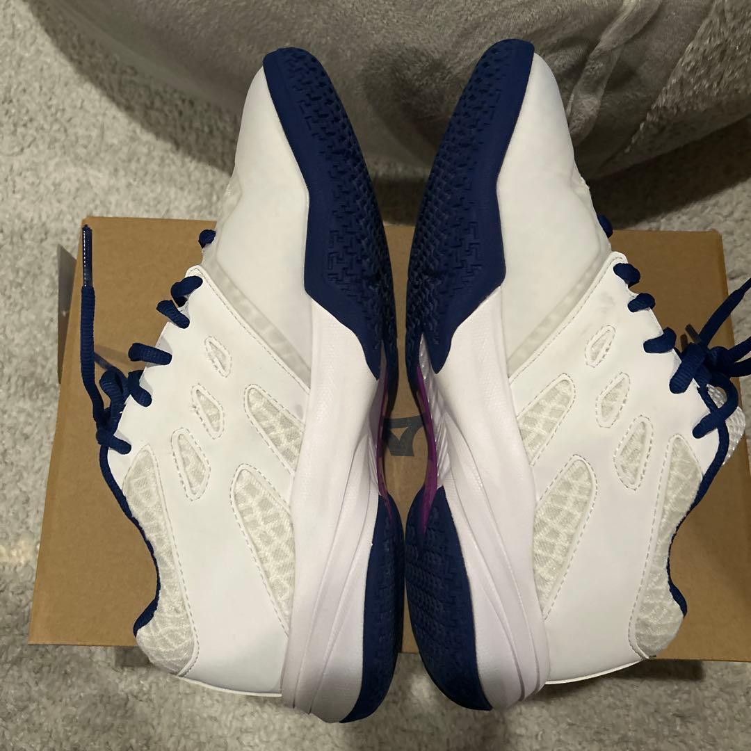 【美品】YONEX/ヨネックス　バドミントンシューズ　24㎝