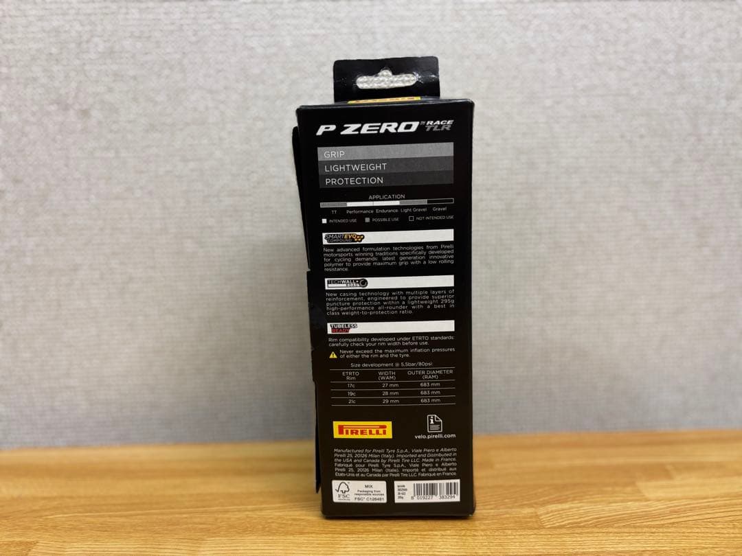 ＊Pirelli P ZERO RACE TLR 700x28C チューブレス