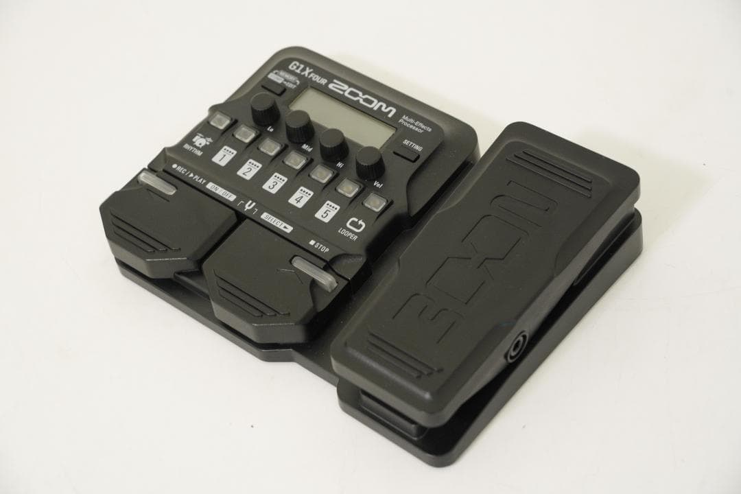 ZOOM G1X FOUR ギター用 マルチエフェクター 音響機材 中古