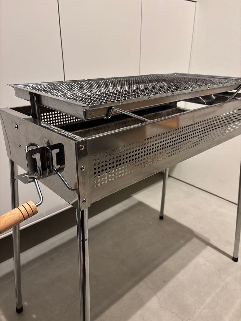 【新品網付き】【専用鉄板付き】ONOE イクシード　バーベキューコンロ
