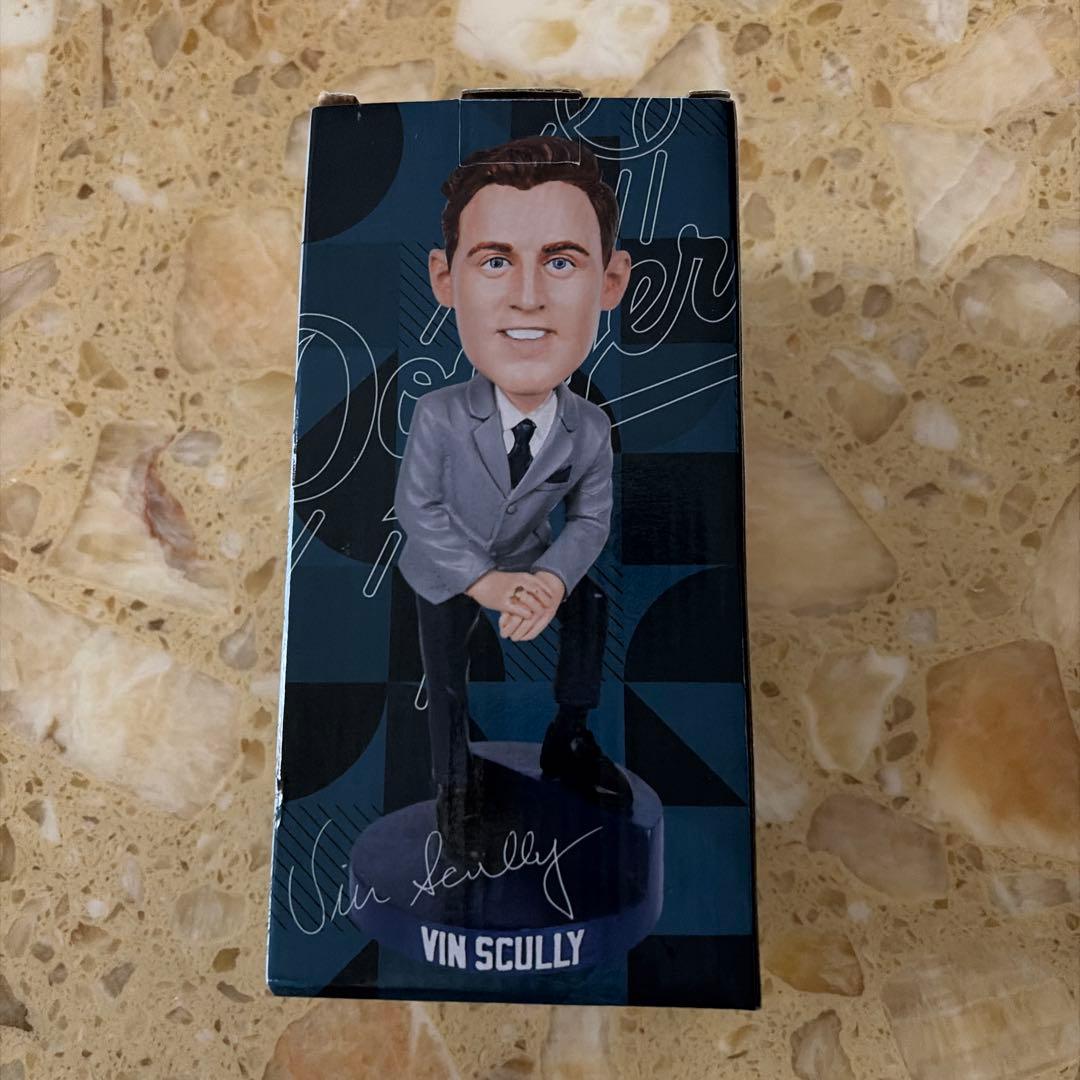 Vin Scully ビン・スカリーボブルヘッド 人形　Dodgers 新品