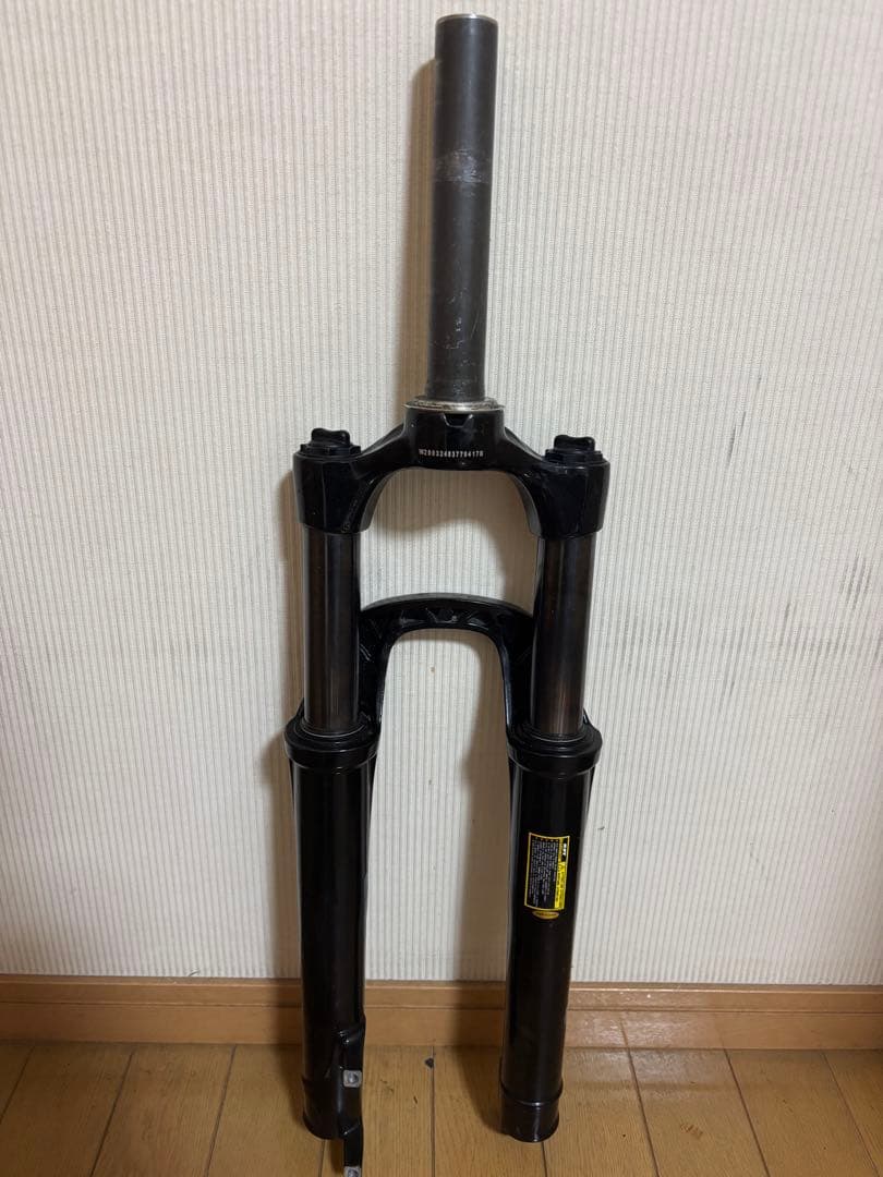 RST Dirt-T 100mm フォーク