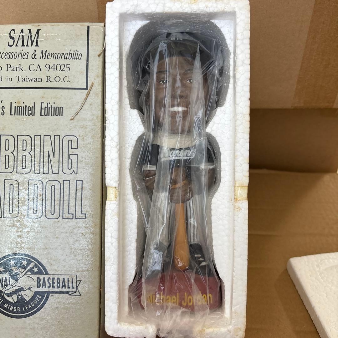【希少・証明書付】Michael Jordanバロンズ 棒球 フィギュア 限定品