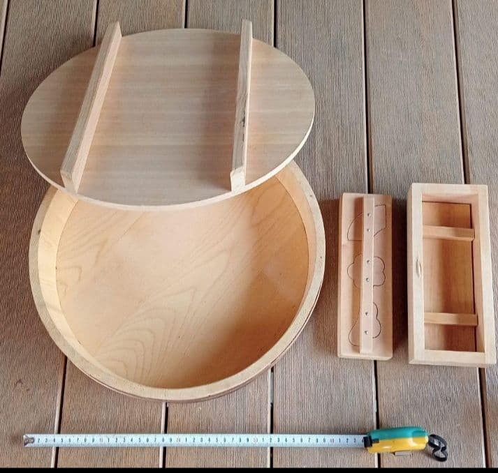 寿司桶 (ふた付)+ 押し寿司2個【合計3点・送料込】木製 約39cm