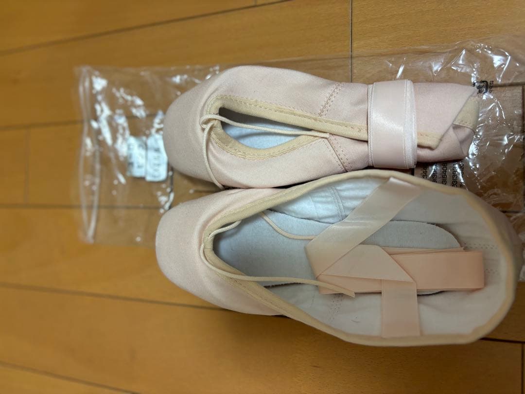 Ballerina ボンジュバレリーナ　トゥシューズ 24 E 裏サテン