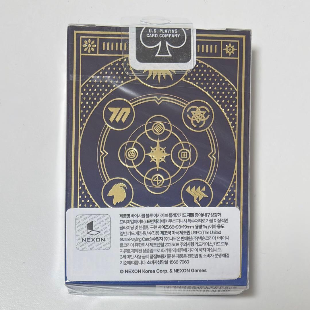 ブルーアーカイブ　韓国　公式品　bicycle カード トランプカード